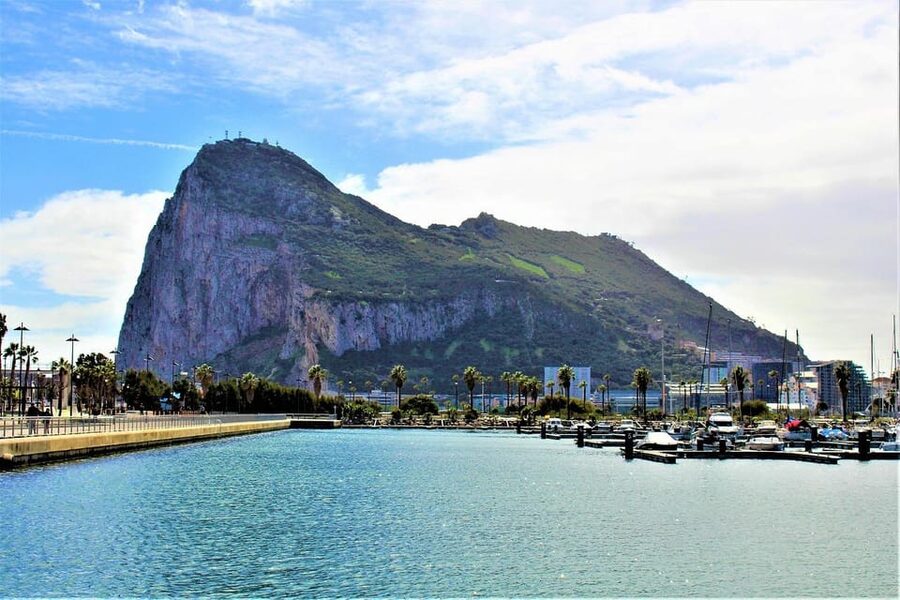 From Torremolinos: Day Trip to Gibraltar - Getting across the border: what to expect at passport control