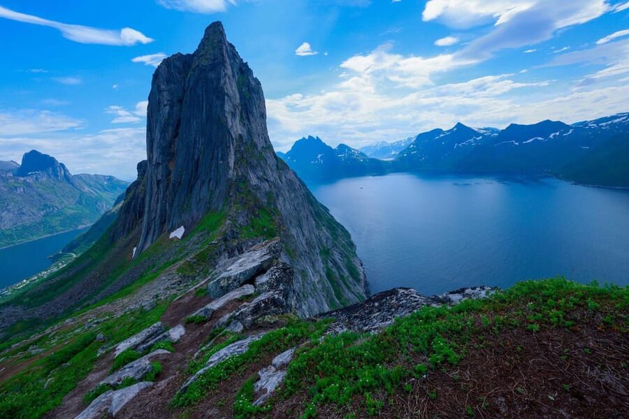 From Tromsø:(Chinese)Senja Day Trip - Meeting at Circle K (Fr. Nansens Plass) and the Tromsø start