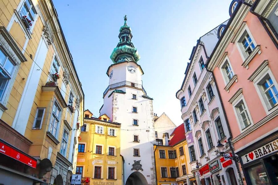 From Vienna: Bratislava and Budapest Guided Day Trip - Primatial Palace and Coffee Time: How the Old Town Fits Together