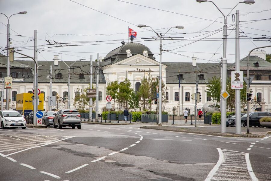 From Vienna: Bratislava Day Trip - The Vienna bus ride: what to expect before you hit Bratislava