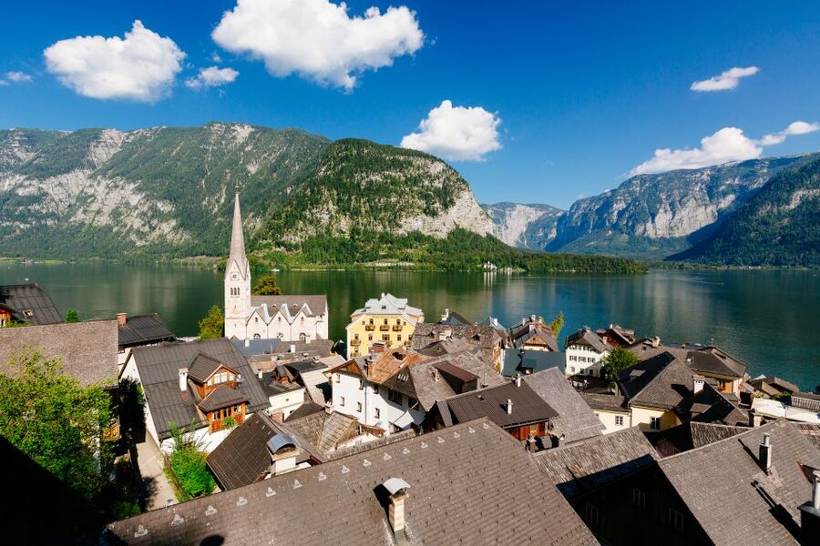 From Vienna: Full Day Trip to Hallstatt and Salzkammergut - Hallstatt guided tour: the UNESCO intro you’ll actually use