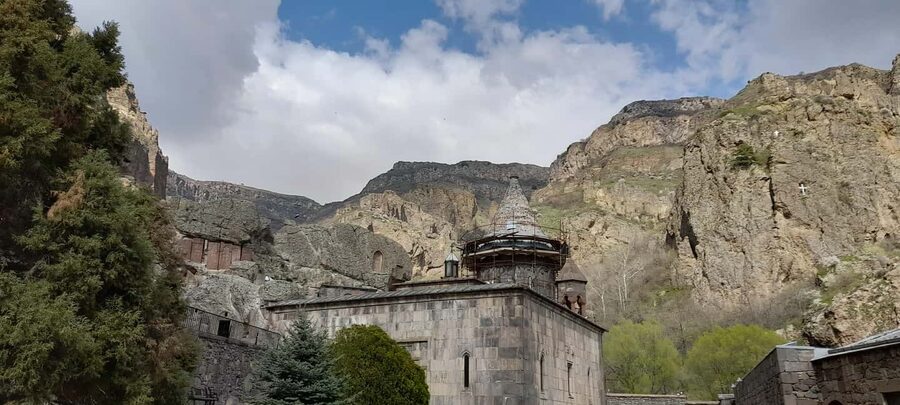 From Yerevan: 6 Most Instagramable Armenian Sights Day Trip - Charents Arch panoramas: the best Ararat view comes down to clouds