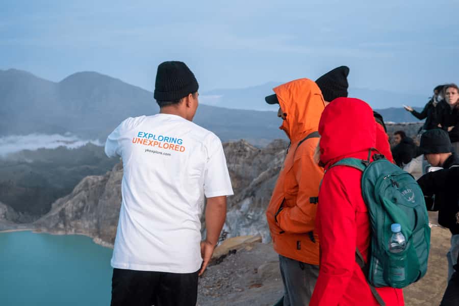 From Yogyakarta or Bali: Bromo & Ijen 3D2N w/ Multi Drop-Off - Accommodation Choices: Budget Homestays vs Standard Hotels