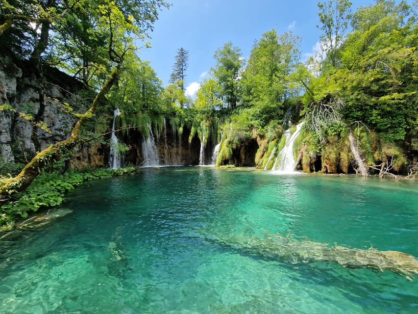 From Zadar: Plitvice Lakes Day Trip with Guide and Boat Tour - Food, water, and toilets: plan like a pro