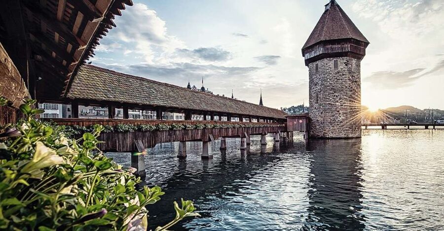 From Zurich: Day Trip to Lucerne with Optional Yacht Cruise - Lucerne Old Town and Chapel Bridge: Your Main Self-Walk Block