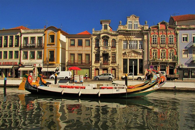 Full Day Tour from Porto to Coimbra and Aveiro with River Cruise - Se Velha de Coimbra: The Free Historic Center Walk