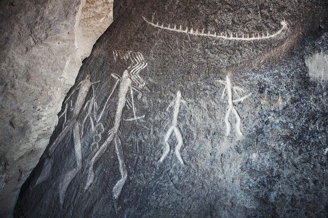 Full Day Trip in Baku (Gobustan & Absheron) - Gobustan Rock Art: Where 1939–1940 Meets 3,500+ Carvings