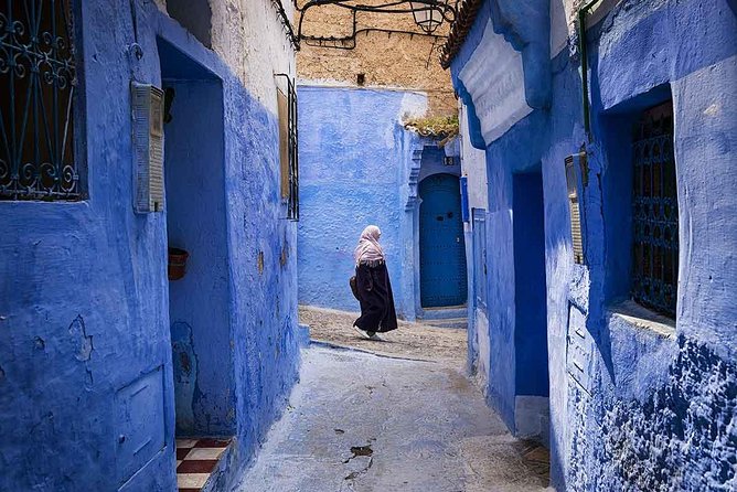 Full Day Trip to Chefchaouen and Tangier - The Human Factor: Drivers, Smoking, and Comfort