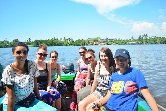 Galle Day Trip with River Safari, Sea Turtle & Stilt Fishermen - Galle Dutch Fort: Walking Inside a UNESCO-Style Fortified World for About an Hour