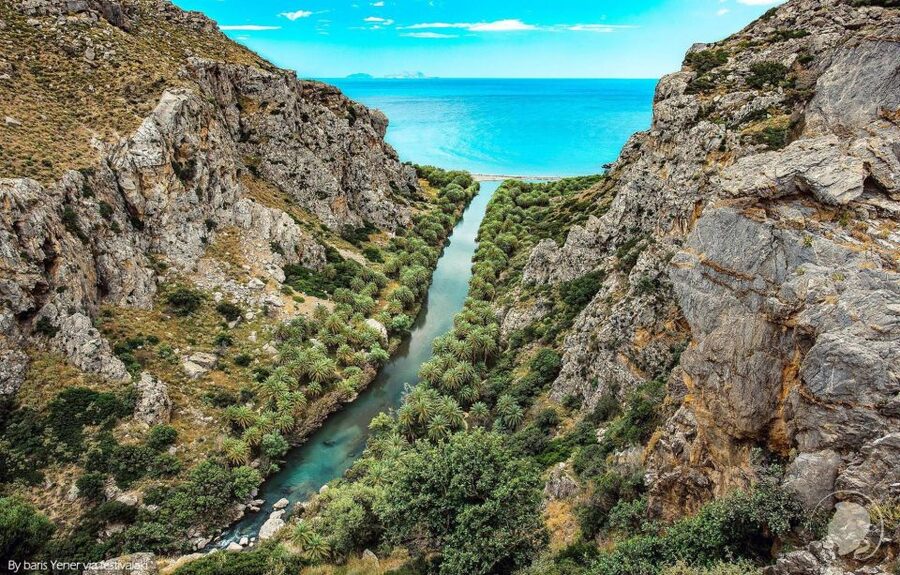 Georgioupolis: Preveli Palm Beach Day Trip by Bus and Boat - The water taxi transfer: 30 minutes of scenic payoff