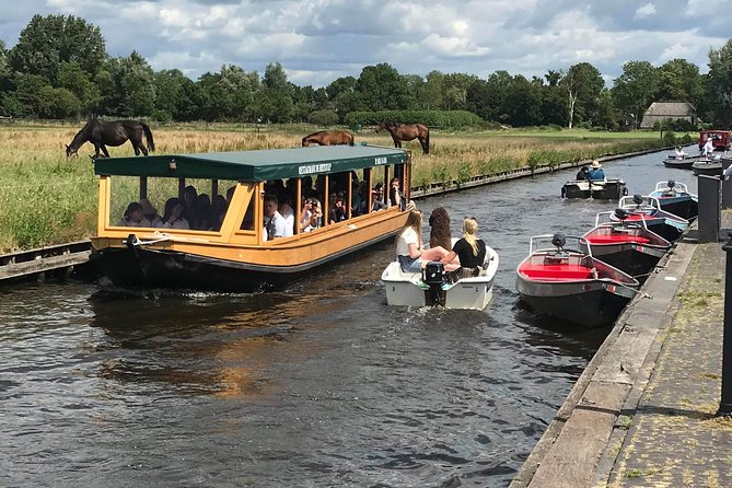Giethoorn, Zaanse Schans Windmills Guided Day Trip from Amsterdam - Giethoorn Free Time: How to Use It Without Wasting It