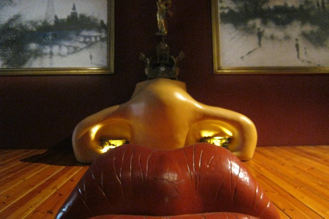 Girona and Dali Museum Full Day tour from Barcelona - Girona Free Time for Lunch: How to Use Your Hour