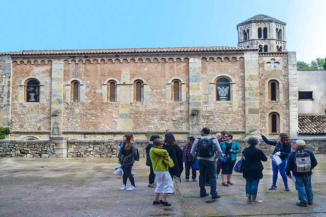 Girona Full Day Tour from Barcelona - Free time in Girona: how to avoid a rushed lunch day