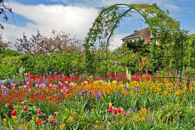 Giverny Monet’s Home and Gardens Half Day Tour from Paris - Who this half-day Monet tour fits best (and who should tweak expectations)