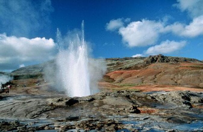 Golden Circle Classic Day Tour from Reykjavik - Gullfoss: the double-tier roar and how to plan your photos