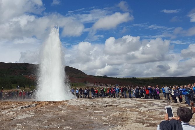 Golden Circle. Private Day Tour from Reykjavik - What’s included (and what you’ll pay for separately)