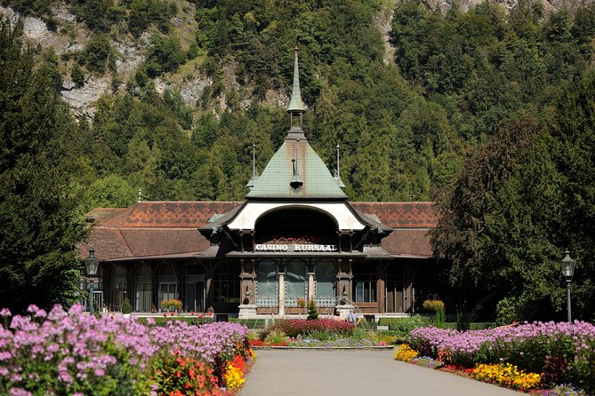 Grindelwald, Interlaken & Lauterbrunnen Day Trip from Zurich - Grindelwald: Where the Day Gets Its Wings (About 3.5 Hours)