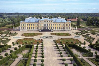 Group Day trip to Rundale Palace, Hill of Crosses & Bauska Castle - Getting There in a Small Group Van: Pickup, Timing, and Comfort