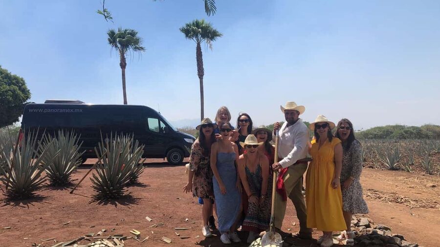 Guadalajara: Tequila Day Trip with Jose Cuervo Option - Group day reality: pacing, comfort stops, and what to expect on the road