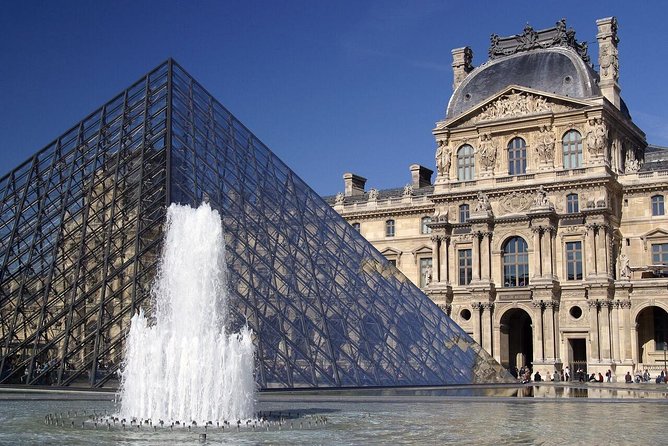 Guided Luxury Paris Day Trip with Optional Lunch at the Eiffel Tower - Louvre Stop: Quick Photo Time and Smart Free Time