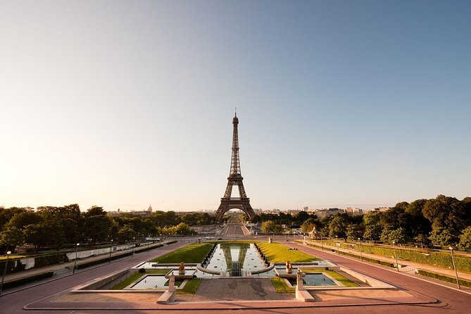 Guided Paris Day Trip from London by Train with Seine Cruise - Key things you’ll notice on this day trip
