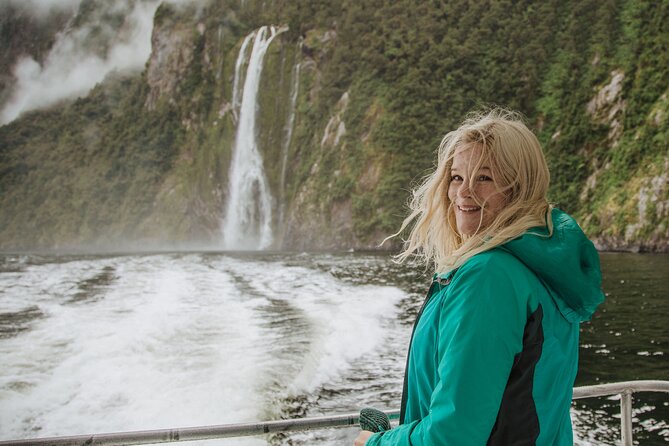 Guided Private Milford Sound Day Tour from Te Anau(Cruise Included) - The private car experience: Tesla rides, tea breaks, and better timing