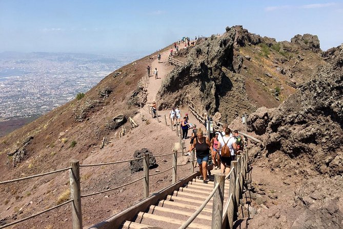 Half-Day Trip to Mt. Vesuvius from Naples - The Summit Experience and the Volcanologist Part