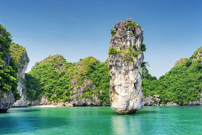 Halong Luxury Cruise Full Day Tour from Hanoi: All Inclusive - Ti Top Beach: the short break that sells the postcard