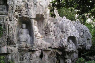 Hangzhou Private Customized Day Trip from Shanghai by Bullet Train - Feilai Peak: Caves, Limestone Hills, and a Scenic First Hit