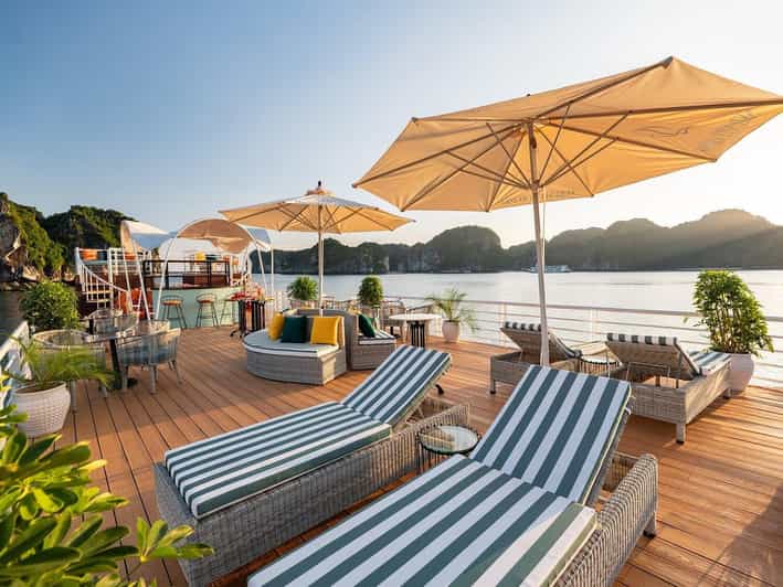 Hanoi: Cat Ba Island & Lan Ha Bay Day Trip Cruise with Lunch - Cat Ba and Lan Ha: why this cruise route feels more relaxed