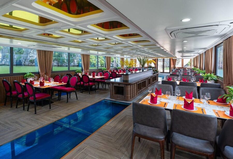 Hanoi: Cat Ba Island & Lan Ha Bay Day Trip Cruise with Lunch - Group size and comfort: what the long day feels like