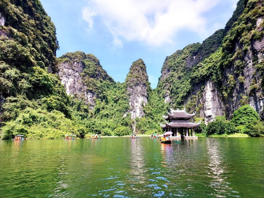 Hanoi: Hoa Lu, Trang An, and Mua Cave Full-Day Trip - Hoàn Kiếm pickup, coach ride, and the reality of timing