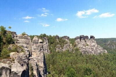 Hassle-free Bohemian & Saxon Switzerland Trip from Dresden - Starting the day right: central Dresden pickup and a van with AC and Wi‑Fi