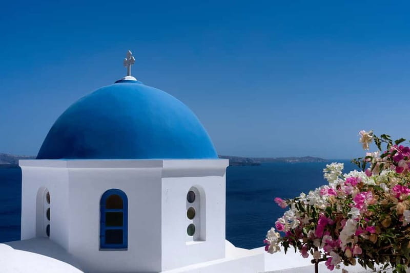 Heraklion: Guided Santorini Day Trip with Ferry Cruise - Fira’s 2 hours: where the cliff town feeling really lands
