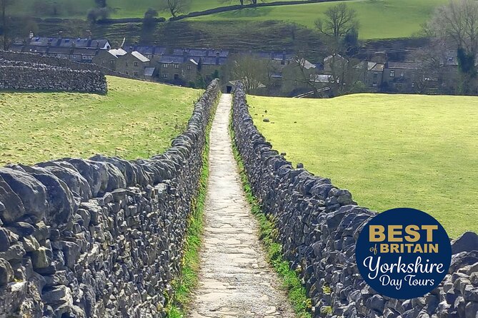 Herriot and Yorkshire Dales Day Trip from York - Why the 16-seat mini-coach makes the Dales feel doable