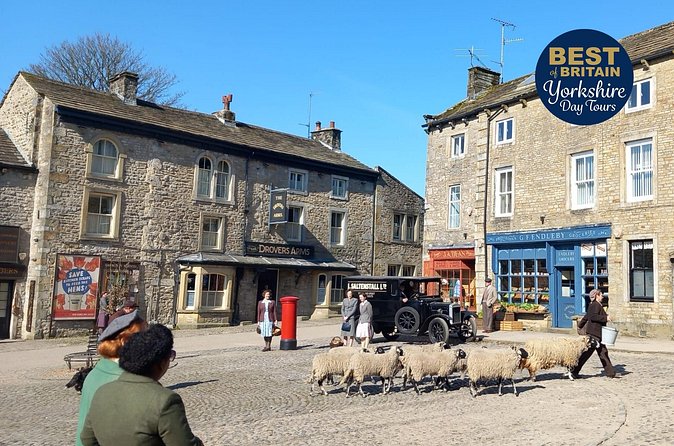 Herriot and Yorkshire Dales Day Trip from York - Harrogate on the way back: a little spa-town context for your drive