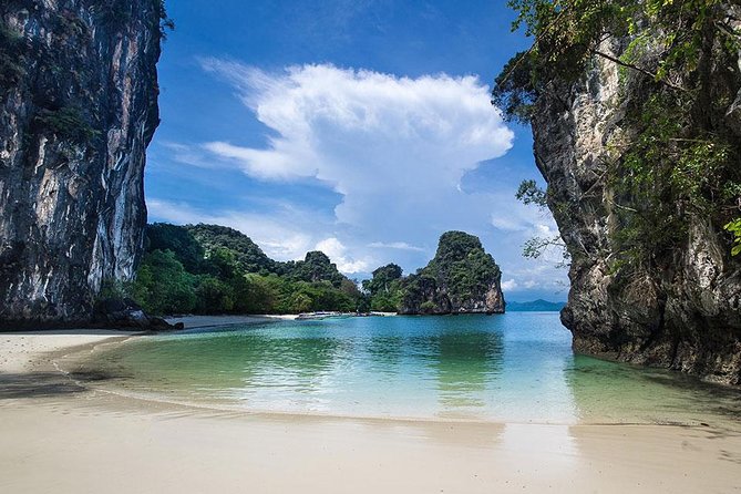 Hong Islands One Day Tour From Krabi - Hong Island viewpoint: your 360-degree reality check