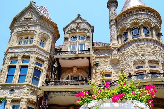 Houston Sightseeing Tour and Galveston Day Trip - Houston on a Double-Decker: the part that sets the tone