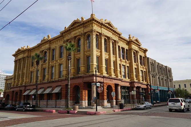 Houston Sightseeing Tour and Galveston Day Trip - Time and comfort: what can make or break the day