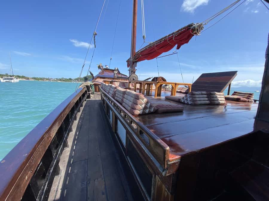 Hua Hin: Full-Day Trip to Sam Roi Yot by Sail Boat - Your Day on the Gulf: What Makes This Hua Hin to Sam Roi Yot Trip Work