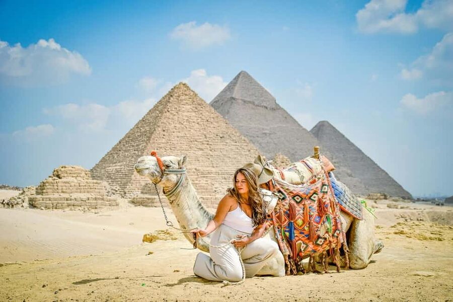Hurghada: Cairo Pyramids, Sphinx & Egyptian Museum Day Trip - Great Pyramid interior option: worth it if you want the close-up view