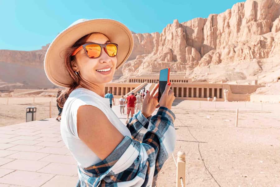 Hurghada: Valley of Kings Hatshepsut & Karnak Luxor Day Trip - The long ride from Hurghada: how the day actually feels