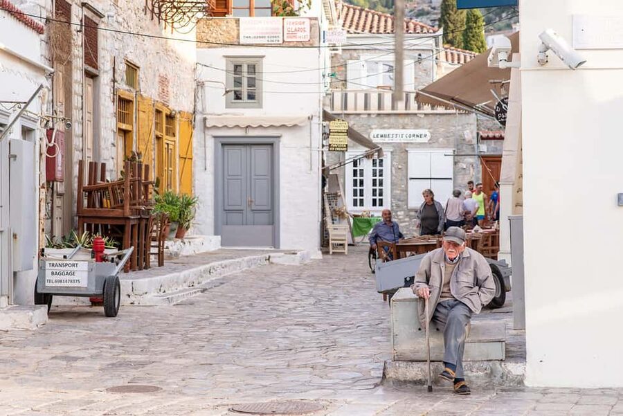 Hydra Island: Full Day Trip from Athens with Swimming - What to bring for Spilia and Vlichos (so you’re not stuck improvising)