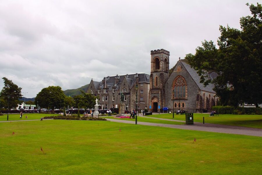 Isle of Skye and West Highlands: 4-Day Tour from Edinburgh - Beds, bathrooms, and the 20kg luggage rule: tour comfort reality check