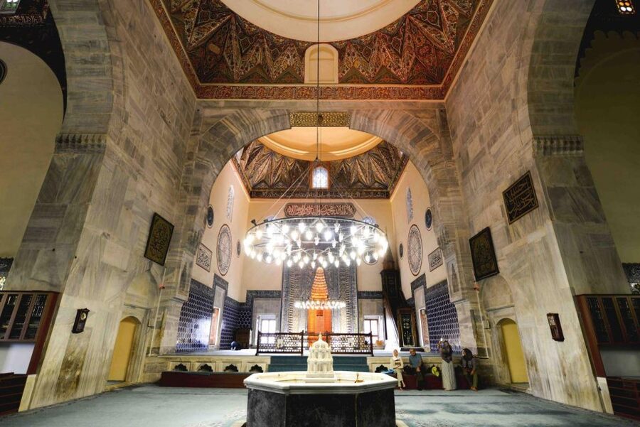 Istanbul: Bursa & Uludag Mountain Day Trip w/ Opt. Cable Car - Bursa’s Yeşil Cami (Green Mosque): ornate, specific, and timed tightly