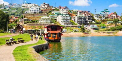 Kandy: Nuwara Eliya Day Trip - Wood carving family workshop: where the souvenirs come from