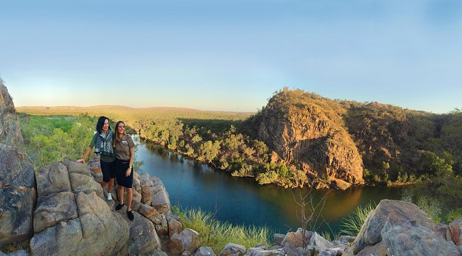 Katherine Day Tour from Darwin including Katherine Gorge Cruise - The 800-metre walk between boats: plan your feet