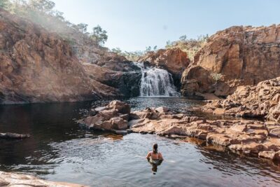 Katherine Gorge Cruise & Edith Falls Day Trip from Darwin - Nitmiluk National Park: the gorge cruise through 70m sandstone