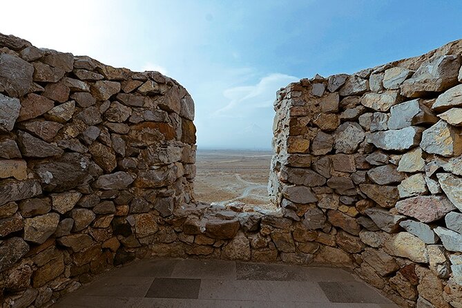 Khor Virap, Noravank & Birds' Cave Day Trip with Wine Tasting - Areni Town: Wine Tasting with a Real Local Base