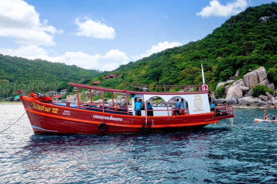 Ko Tao: Tao-Nangyuan Snorkeling Day Trip with Meals & Sunset - New mouthpiece snorkeling: hygiene and confidence in one move